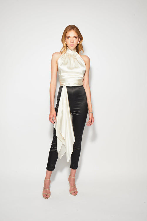 Draped Classic Milk